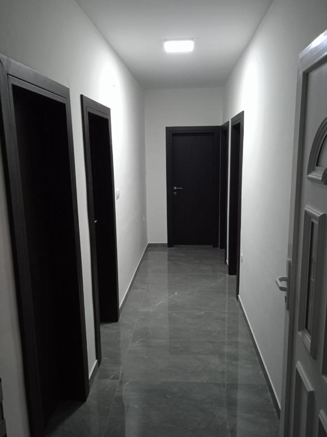 Apartman Lu Jesenice  Εξωτερικό φωτογραφία