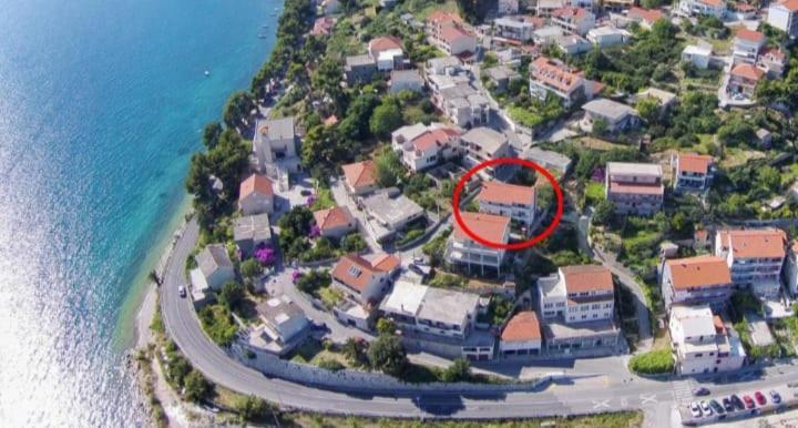 Apartman Lu Jesenice  Εξωτερικό φωτογραφία